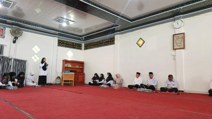 Haru dan Penuh Doa, MAN 1 Kerinci Gelar Pelepasan Jamaah Haji Keluarga Besar Madrasah Haru dan Penuh Doa, MAN 1 Kerinci Gelar Pelepasan Jamaah Haji Keluarga Besar Madrasah