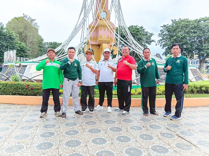 Semangat Menginspirasi, Para Kamad Tsanawiyah se-Provinsi Jambi Gelar Olahraga Pagi dalam Rangkaian BIMTEK KBC Semangat Menginspirasi, Para Kamad Tsanawiyah se-Provinsi Jambi Gelar Olahraga Pagi dalam Rangkaian BIMTEK KBC