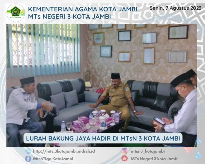 **GIAT SEKOLAH SEHAT KEDATANG PAK LURAH BAKUNG JAYA ** **GIAT SEKOLAH SEHAT KEDATANG PAK LURAH BAKUNG JAYA **