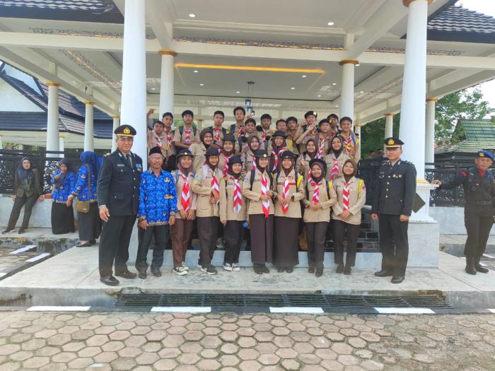 Pasukan Pramuka MAN 2 Tebo Upacara Hari Pahlawan Bersama Pemerintah Daerah Kabupaten Tebo 