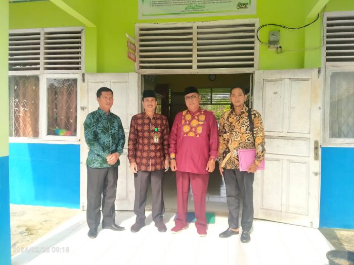KUNJUNGAN  KEPALA KEMENAG TEBO DI MTsN 5 TEBO