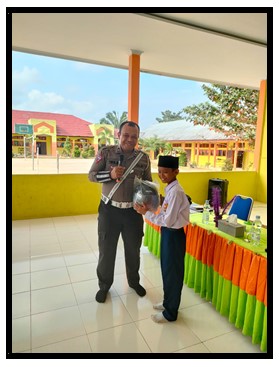 KASAT LANTAS POLRES TEBO BERIKAN PENYULUHAN DI MTs N 1 TEBO
