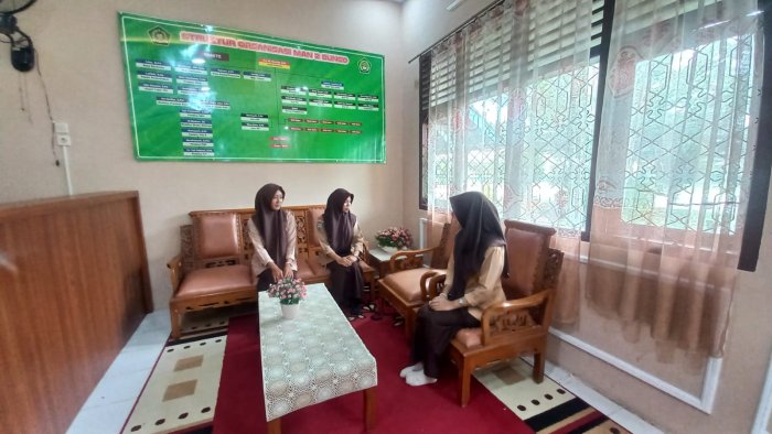 Tiga Siswi MAN 2 Bungo Tunjukkan Semangat Tinggi dalam Simulasi TKA Tiga Siswi MAN 2 Bungo Tunjukkan Semangat Tinggi dalam Simulasi TKA