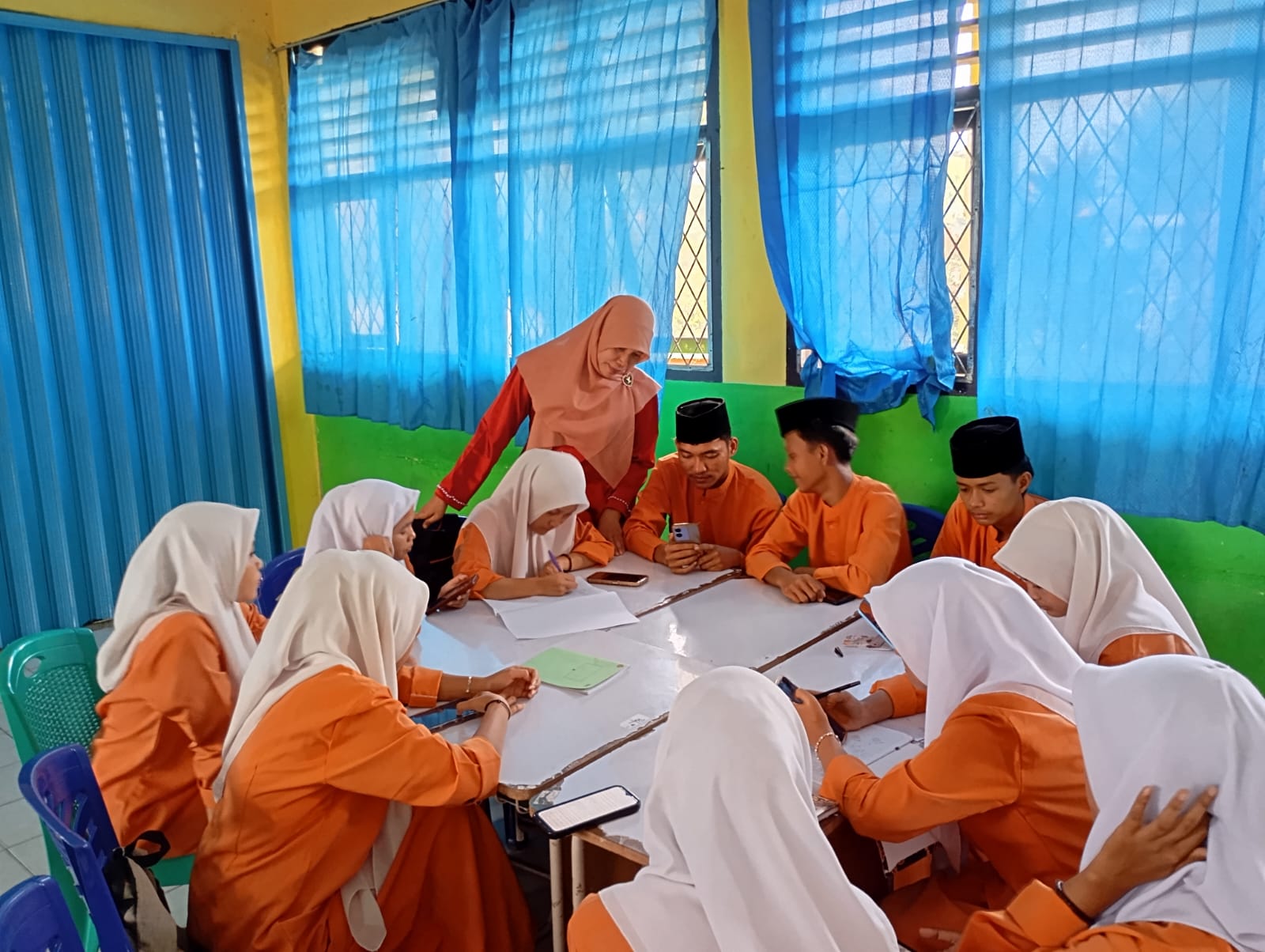 INOVASI PEMBELAJARAN DIFERENSI  GURU BAHASA ARAB MAN 2 TEBO 