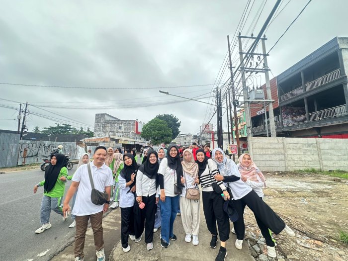 Ribuan Peserta Meriahkan Jalan Sehat HAB Kemenag RI ke-80 di Kota Jambi Ribuan Peserta Meriahkan Jalan Sehat HAB Kemenag RI ke-80 di Kota Jambi