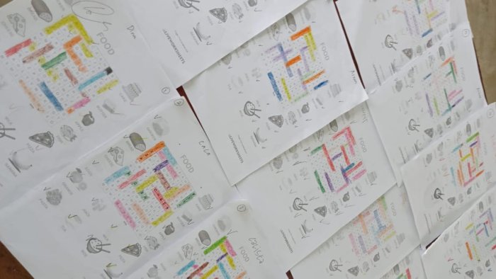 Serunya Belajar Bahasa Inggris Lewat Word Search di MIN 4 Tebo Serunya Belajar Bahasa Inggris Lewat Word Search di MIN 4 Tebo