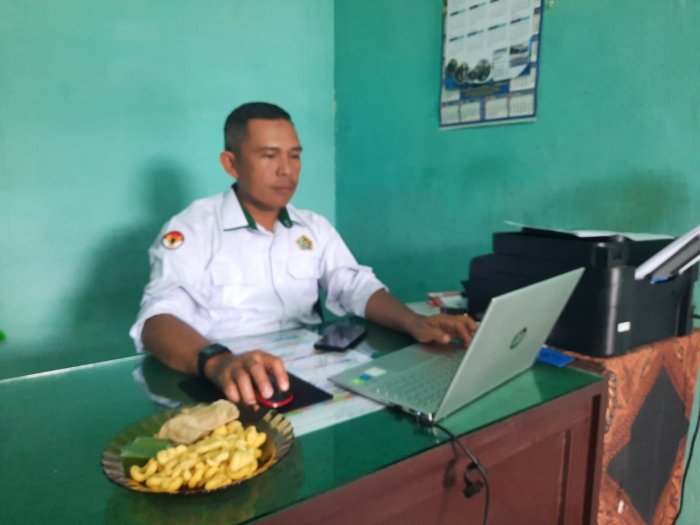 Waka MTsN 1 Bungo Gerak Cepat Siapkan Perangkat E-Kinerja Triwulan I 2026 Waka MTsN 1 Bungo Gerak Cepat Siapkan Perangkat E-Kinerja Triwulan I 2026