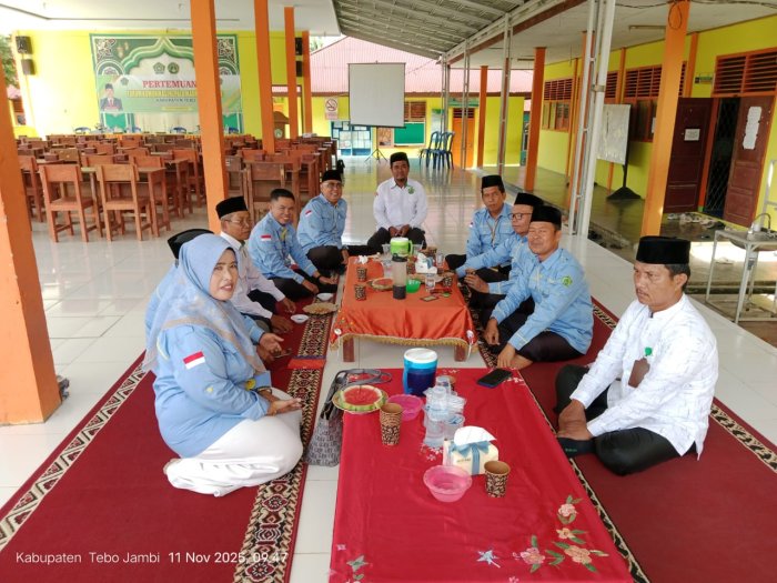 Sosialisasi Penilaian Kinerja Kepala Madrasah Tahun 2025, Kasi Pendmad : Untuk Peningkatan Mutu Pendidikan  Madrasah