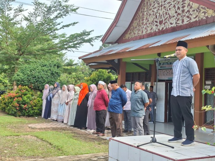 Empat Hari Penuh Makna, Upacara Penutupan MATAMUDA 2026 Resmi Tutup Rangkaian Pengenalan Murid Baru MTsN 1 Bungo Empat Hari Penuh Makna, Upacara Penutupan MATAMUDA 2026 Resmi Tutup Rangkaian Pengenalan Murid Baru MTsN 1 Bungo