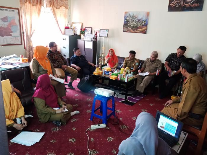 Tim Penilai Adiwiyata Kunjungi MAN 2 Kota Jambi Tim Penilai Adiwiyata Kunjungi MAN 2 Kota Jambi
