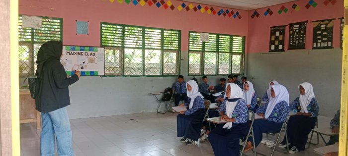 Telkomsel Tawarkan Paket Kartu Pelajar di MTsN 5 Tebo Telkomsel Tawarkan Paket Kartu Pelajar di MTsN 5 Tebo