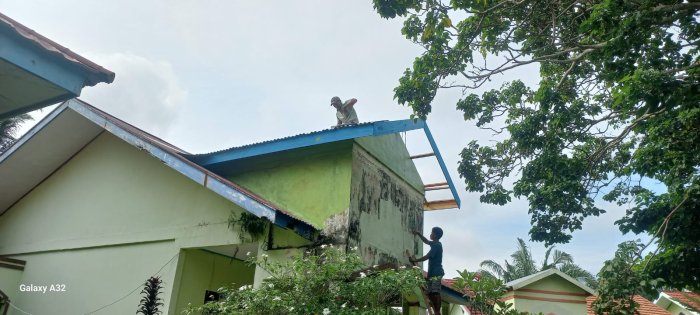 Rehab Ruang Kelas X, MAN 2 Bungo Tingkatkan Kenyamanan dan Kualitas Belajar Siswa Rehab Ruang Kelas X, MAN 2 Bungo Tingkatkan Kenyamanan dan Kualitas Belajar Siswa