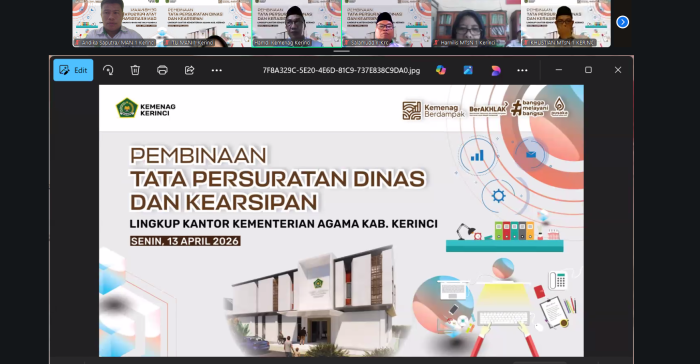 Pembinaan Tata Persuratan Dinas dan Kearsipan Digelar, Tingkatkan Profesionalisme Aparatur Kemenag Kerinci Pembinaan Tata Persuratan Dinas dan Kearsipan Digelar, Tingkatkan Profesionalisme Aparatur Kemenag Kerinci