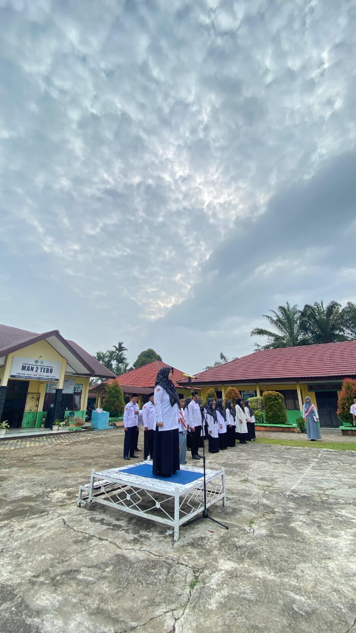 MAN 2 TEBO GELAR UPACARA HARI KEBANGKITAN NASIONAL KE 117