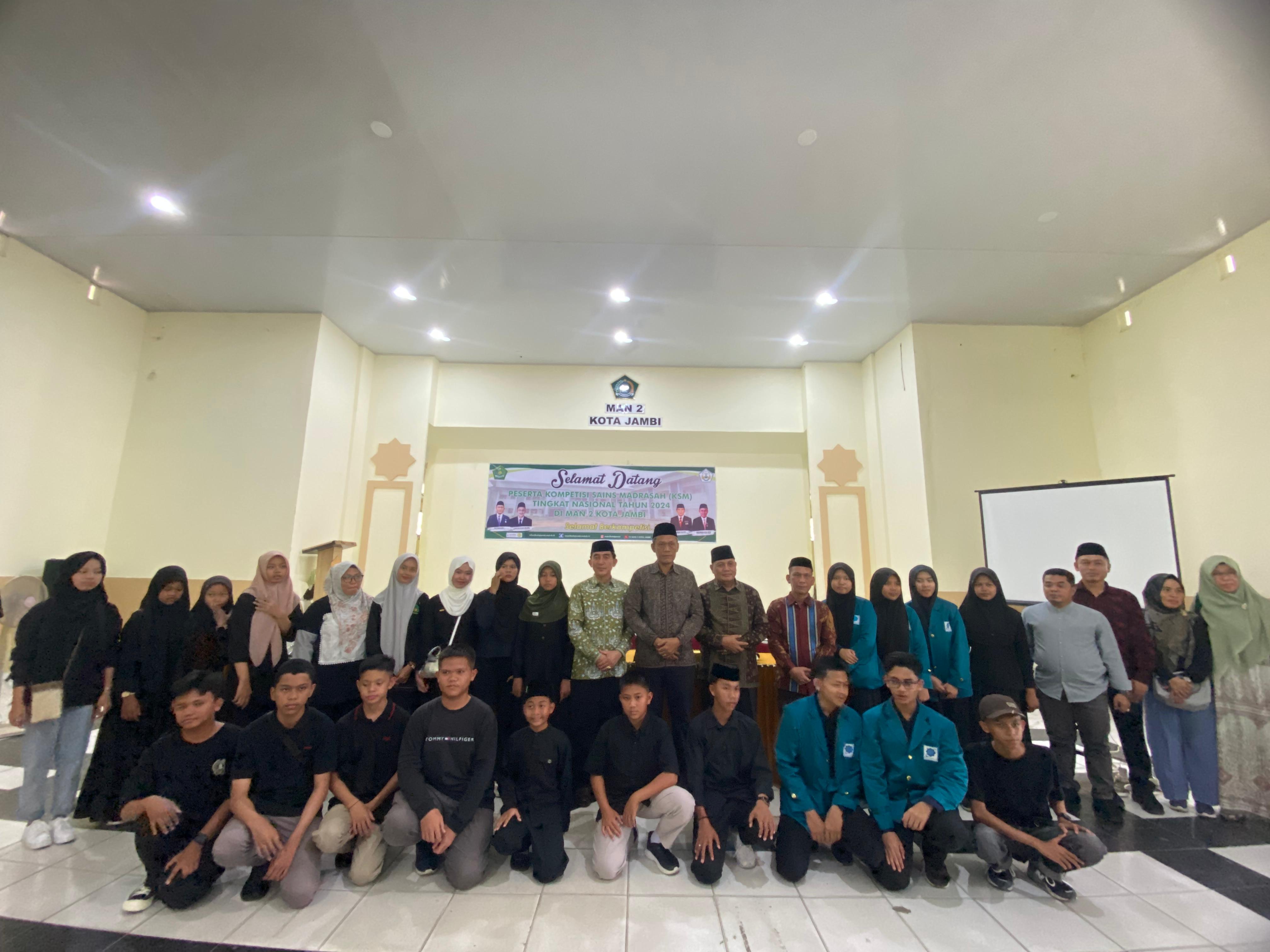 Pelepasan Kontingen Kompetisi Sains Madrasah Tingkat Nasional Tahun 2024 Pelepasan Kontingen Kompetisi Sains Madrasah Tingkat Nasional Tahun 2024