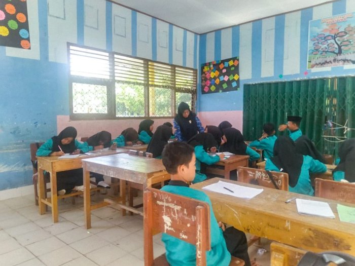 Diskusi Menarik Mapel IPA: Aktif dan Partisipatif Diskusi Menarik Mapel IPA: Aktif dan Partisipatif