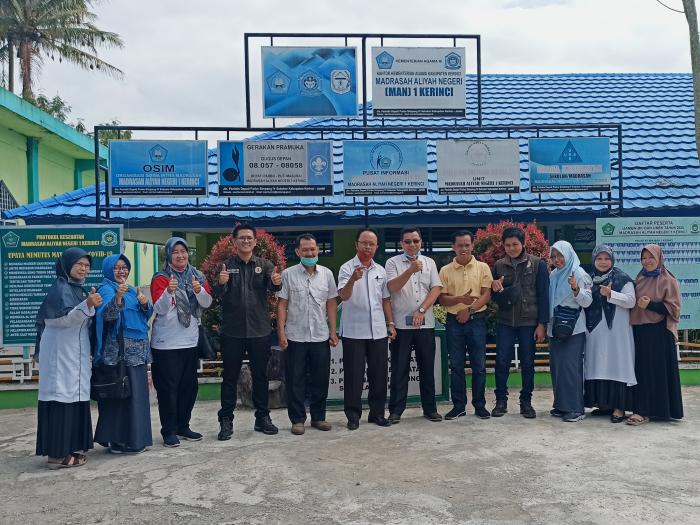MAN 1 Kerinci Wakili Provinsi Jambi ikuti Sekolah Adiwiyata Nasional MAN 1 Kerinci Wakili Provinsi Jambi ikuti Sekolah Adiwiyata Nasional