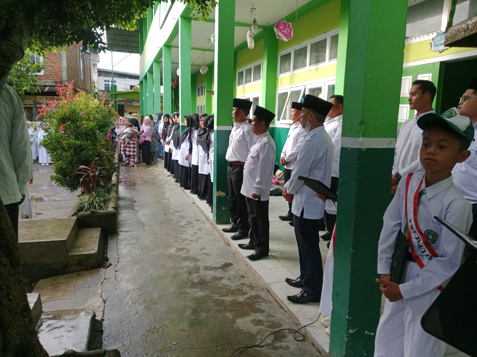 Masa Pengenalan Lingkungan Satuan Pendidikan (MPLS) Masa Pengenalan Lingkungan Satuan Pendidikan (MPLS)