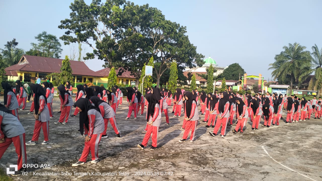 Sabtu Sehat Di MAN 2 Tebo Tingkatkan Kebugaran Tubuh Sabtu Sehat Di MAN 2 Tebo Tingkatkan Kebugaran Tubuh