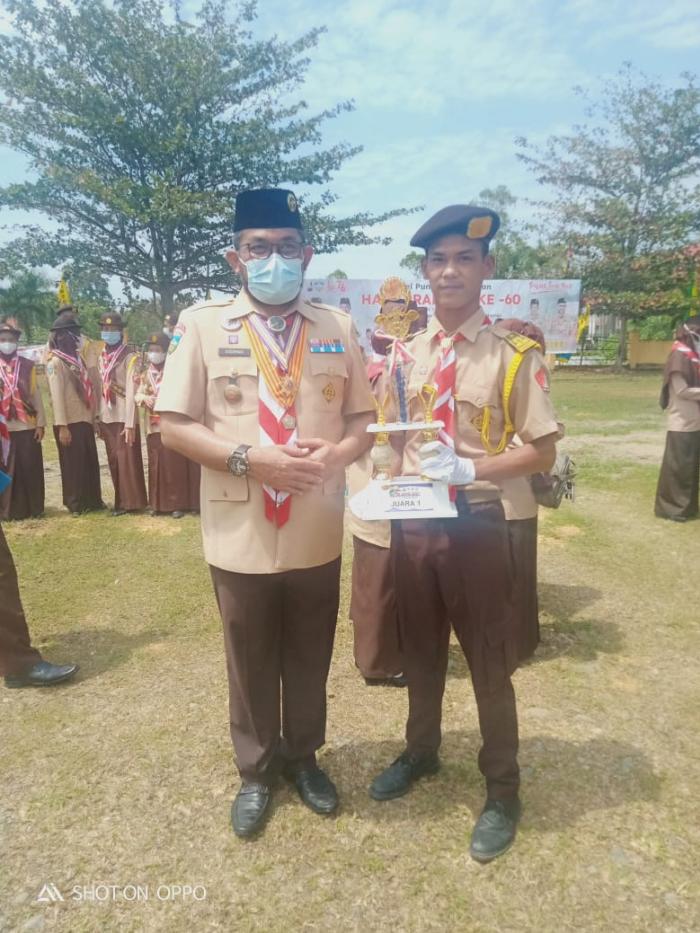 MAN 2 Tebo Terima Piala Penghargaan dari Gubernur Jambi