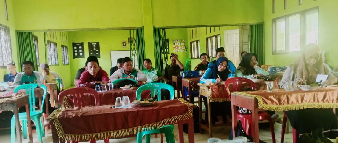 Kepala MIN 4 Tebo Pimpin Rapat Persiapan OSM dan Technical Meeting di MIS Darussalam  