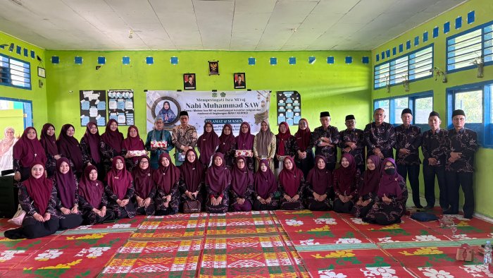 Bukan Akhir, Tapi Awal Perjalanan Baru: Pisah Sambut Penuh Makna di MAN 1 Kerinci Bukan Akhir, Tapi Awal Perjalanan Baru: Pisah Sambut Penuh Makna di MAN 1 Kerinci