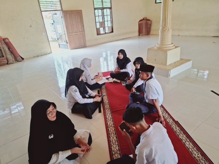 Siswa MTsN 2 Bungo Siap Hadapi OMI Tingkat Provinsi Siswa MTsN 2 Bungo Siap Hadapi OMI Tingkat Provinsi