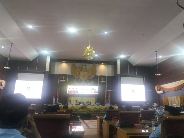 Kepala MTsN 1 Tebo Hadiri Paripurna Peringati HUT ke-27 Kabupaten Tebo