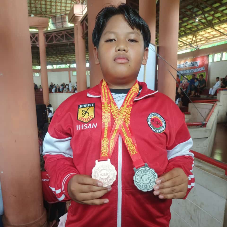 Siswa MIN 4 Tebo Raih Dua Medali di Kejurprov BUDOKAI Liga II Jambi Siswa MIN 4 Tebo Raih Dua Medali di Kejurprov BUDOKAI Liga II Jambi