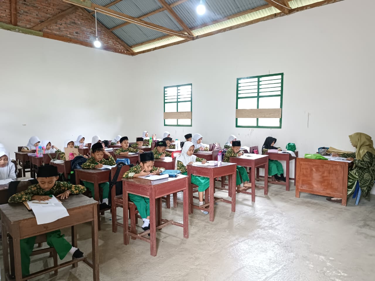 MIN 4 Tebo Gelar Asesmen Sumatif Akhir Tahun