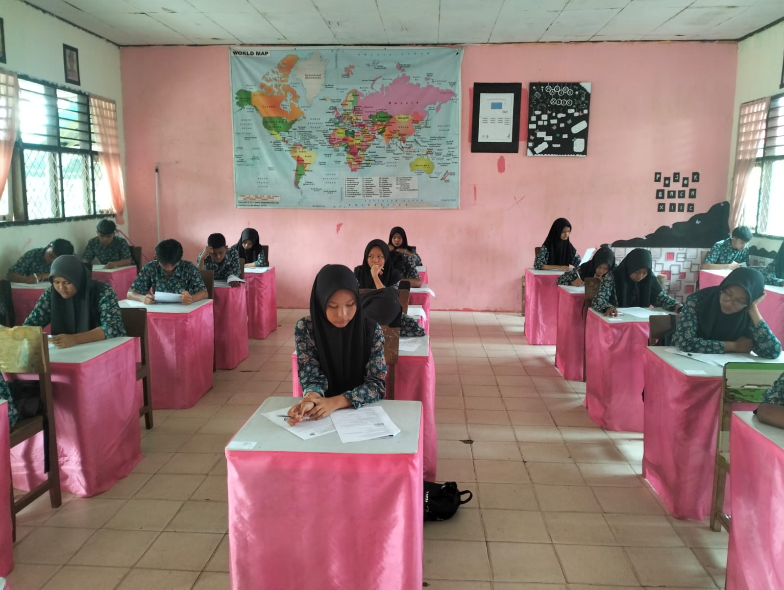 ALHAMDULILLAH, HARI PERTAMA ASAS DI MAN 2 BUNGO TP 2024/2025 BERJALAN LANCAR ALHAMDULILLAH, HARI PERTAMA ASAS DI MAN 2 BUNGO TP 2024/2025 BERJALAN LANCAR