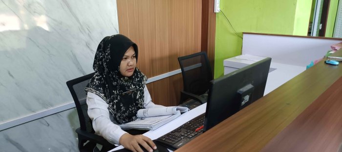 Sinergi Staf TU MTsN 2 Bungo Fasilitasi Administrasi 8.355 Siswa Kelas IX