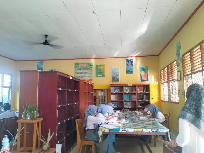 Nyamannya Belajar di Perpustakaan MAN 2 Tebo