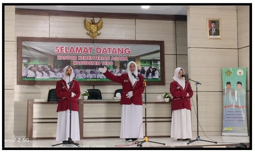 MERIAHKAN HAB KE-79, SISWA MTs N 1 TEBO IKUTI LOMBA SYARHIL TINGKAT KABUPATEN MERIAHKAN HAB KE-79, SISWA MTs N 1 TEBO IKUTI LOMBA SYARHIL TINGKAT KABUPATEN