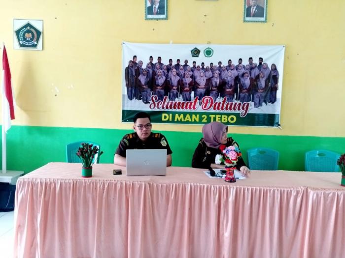 Giat Penyuluhan Hukum Program Kejari Tebo di MAN 2 Tebo