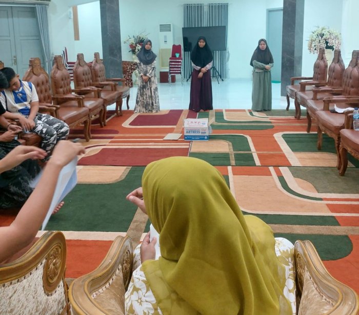Dari Kelas ke Mimbar Tilawah! Mutia Khafidz Azzahro Siap Bikin Kagum di Cabang Syarhil Quran MTQ Provinsi Jambi