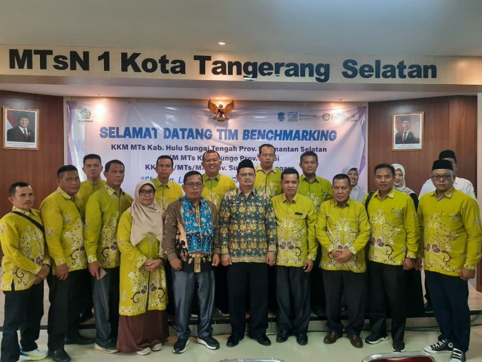 Benchmarking KKM MTs: Mewujudkan Madrasah Unggul Melalui Kolaborasi dan Pertukaran Pengalaman Benchmarking KKM MTs: Mewujudkan Madrasah Unggul Melalui Kolaborasi dan Pertukaran Pengalaman
