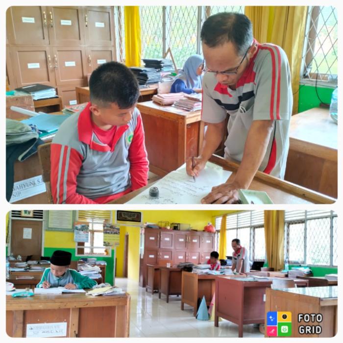Ekskul Kaligrafi warnai  Aktifitas Siswa di Madrasah