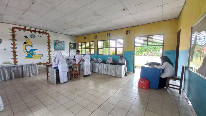 Posyandu Remaja Kembali Sambangi MAN 2 Bungo, Puskesmas Muara Bungo II Fokuskan Edukasi Kesehatan Siswa Posyandu Remaja Kembali Sambangi MAN 2 Bungo, Puskesmas Muara Bungo II Fokuskan Edukasi Kesehatan Siswa