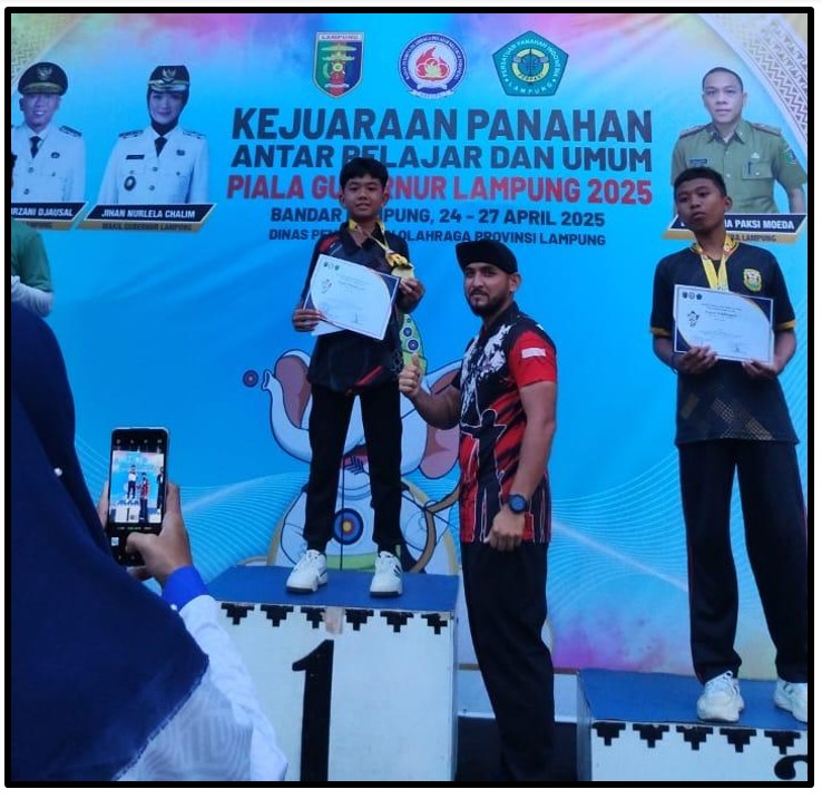 SISWA MTSN 1 TEBO JUARA PANAHAN DILAMPUNG
