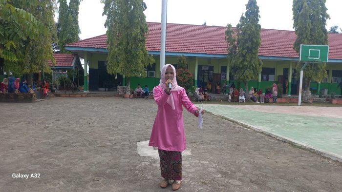 Puisi Anak Negeri untuk Pahlawan Tanpa Tanda Jasa: Persembahan Siswa MAN 2 Bungo di Hari Guru ke-80 Puisi Anak Negeri untuk Pahlawan Tanpa Tanda Jasa: Persembahan Siswa MAN 2 Bungo di Hari Guru ke-80