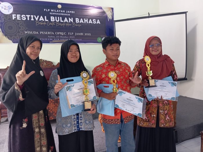 Siswi MAN 1 Tanjung Jabung Timur Raih Juara 3 Lomba Cipta Puisi Tingkat Provinsi Jambi