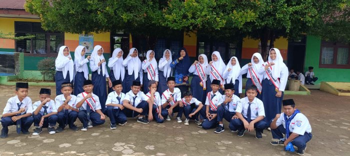 Kerja Sama Solid, VII F Sukses Jalankan Tugas dengan Lancar Kerja Sama Solid, VII F Sukses Jalankan Tugas dengan Lancar