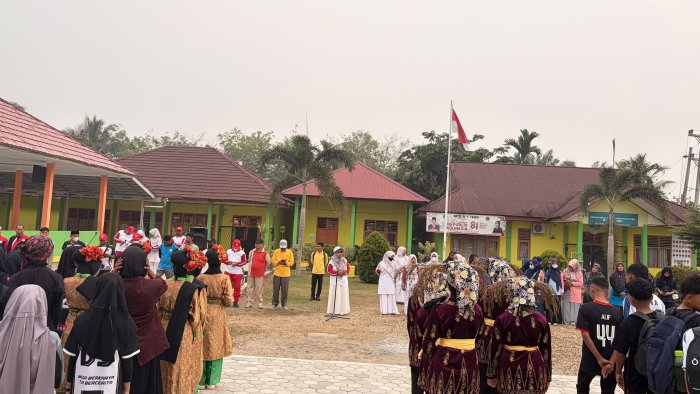 MTsN 1 Tebo Raih Juara Umum di KOMPAS Zona 2 Kabupaten Tebo MTsN 1 Tebo Raih Juara Umum di KOMPAS Zona 2 Kabupaten Tebo