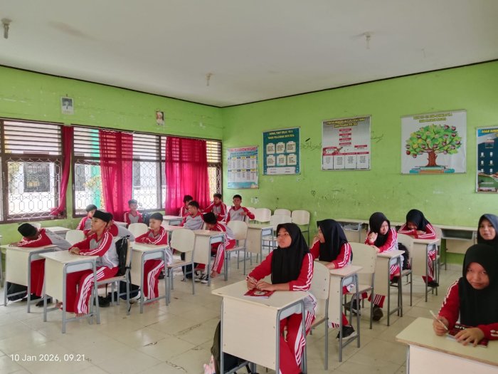 Proses Belajar Mengajar Akhir Pekan Minggu Pertama Semester Genap TA 2025-2026 di MTsN 1 Bungo Berjalan Normal Proses Belajar Mengajar Akhir Pekan Minggu Pertama Semester Genap TA 2025-2026 di MTsN 1 Bungo Berjalan Normal