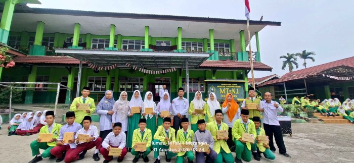 OSIM VS Rohis Menampilkan Kinerja Terbaik Sebagai Motor Kegiatan PHBN dan PHBA