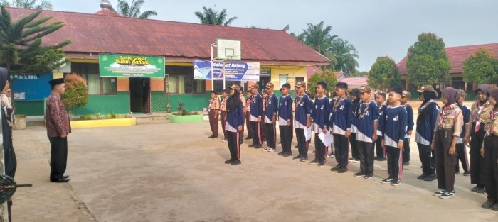 MTsN 2 Bungo Lepas Pramuka ke Jambore Candika Bungo MTsN 2 Bungo Lepas Pramuka ke Jambore Candika Bungo