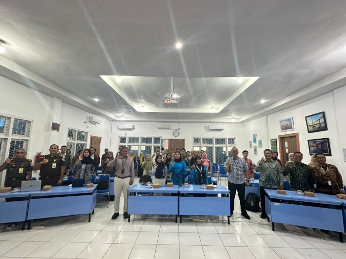 Tingkatkan Kompetensi Pengelolaan Keuangan, Tim Keuangan MAN 1 Tanjabtim Ikuti Bimtek Penyusunan Laporan Keuangan Tingkatkan Kompetensi Pengelolaan Keuangan, Tim Keuangan MAN 1 Tanjabtim Ikuti Bimtek Penyusunan Laporan Keuangan