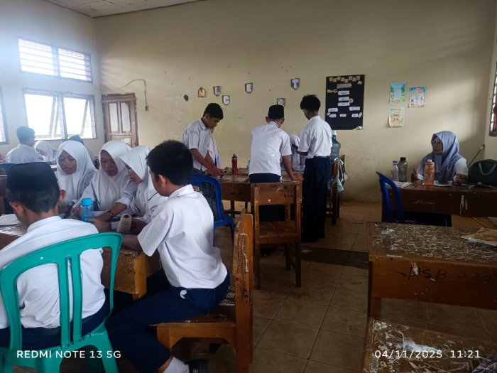 Supervisi Guru MTsNegeri 1 Kota Jambi Berakhir dengan Sukses Supervisi Guru MTsNegeri 1 Kota Jambi Berakhir dengan Sukses