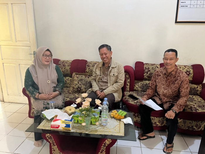 Persiapkan Akreditasi, Pokjawas dan Pengawas Madrasah Beri Pembinaan di MIN 1 Muaro Jambi